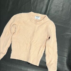 Old Navy Women's Soft Pink Sweater